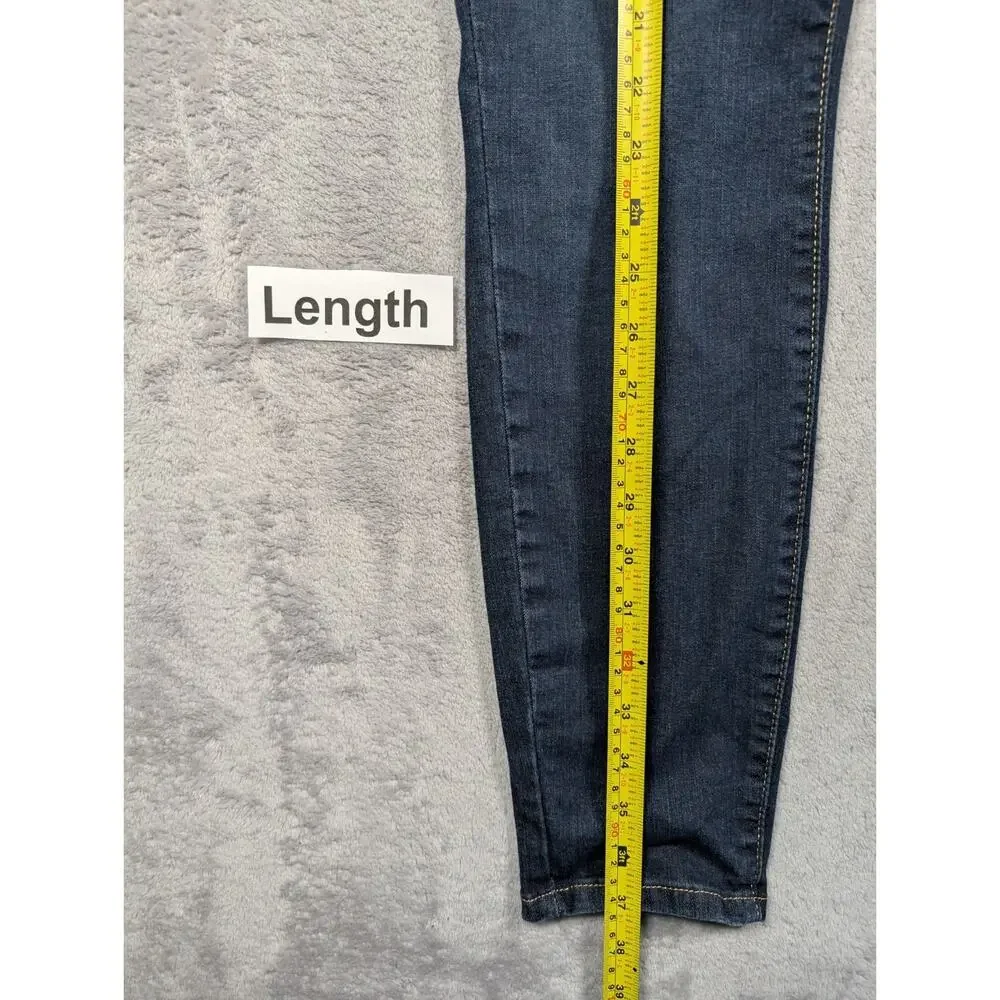 Levis Totally Slimming Pull On Skinny Jeans Womens Size 10 30 Waist Stretch